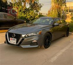 نيسان ألتيما